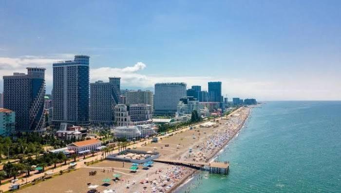 Apartment In Orbi Sea Tower Батуми Экстерьер фото